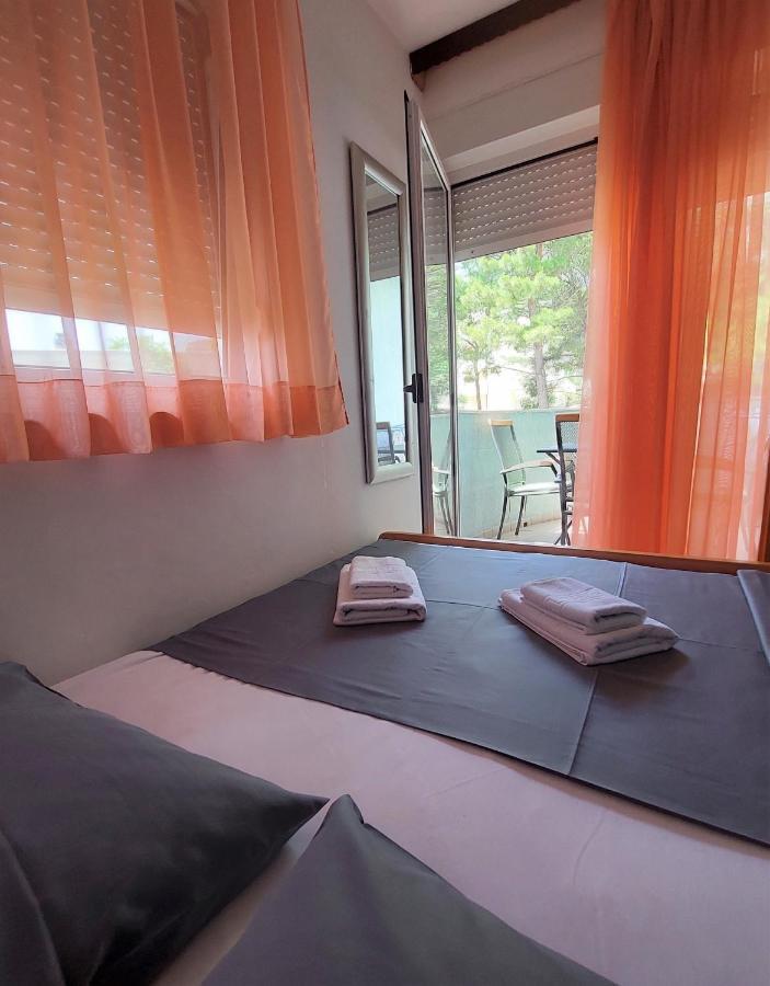 Apartman Luna Baška Voda Dış mekan fotoğraf