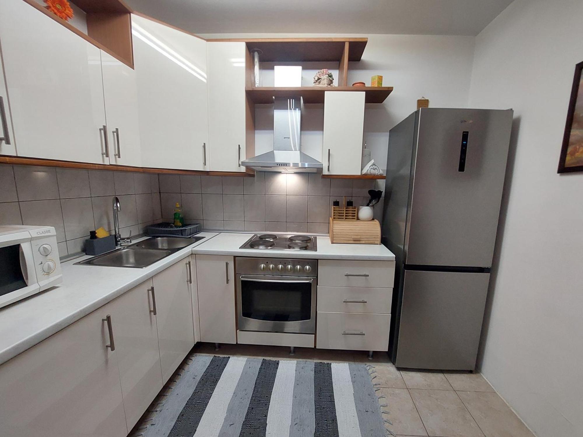 Apartman Luna Baška Voda Dış mekan fotoğraf
